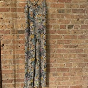 One piece lightly worn jumpsuit